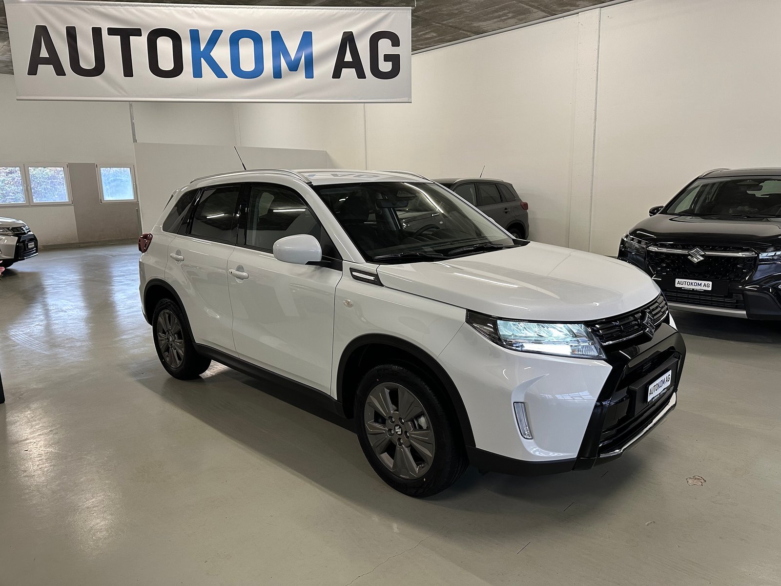 SUZUKI Vitara 1.4 Boosterjet Compact + 4x4 Hybrid Automatic