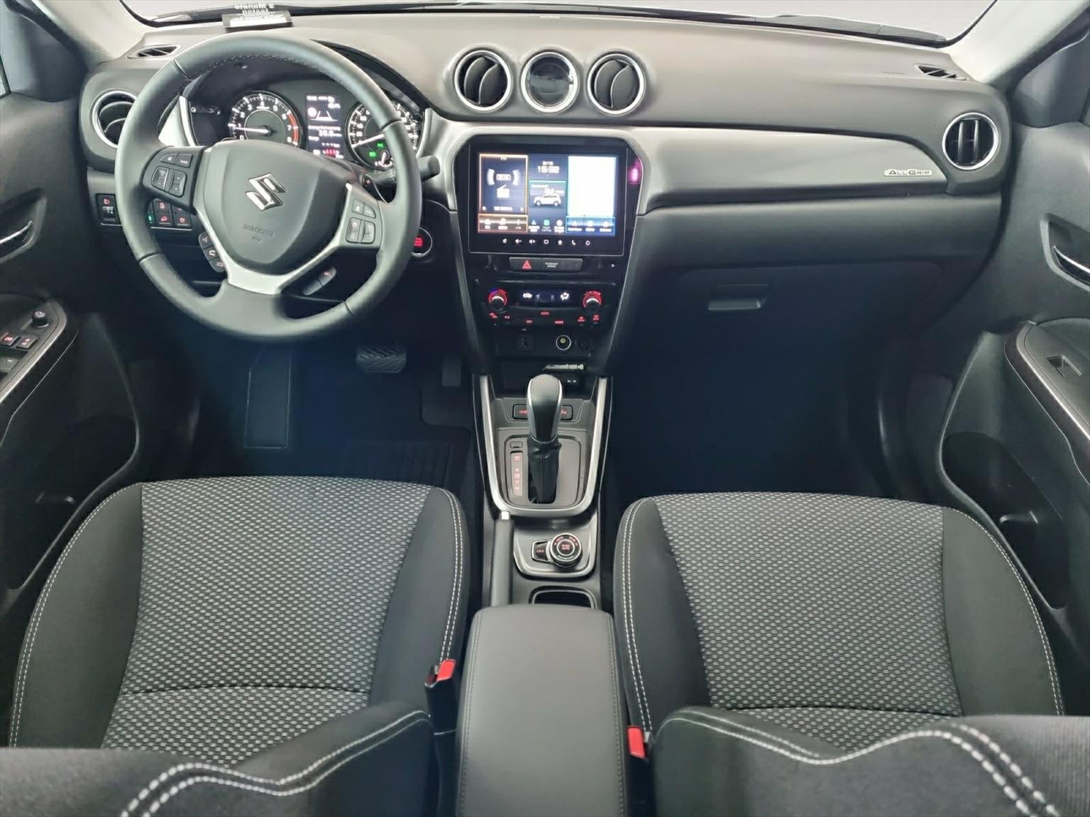 SUZUKI Vitara 1.4 Compact+ Hyb. 4x4 AT, Mild-Hybrid Petrol/Electric, Automatic - 6