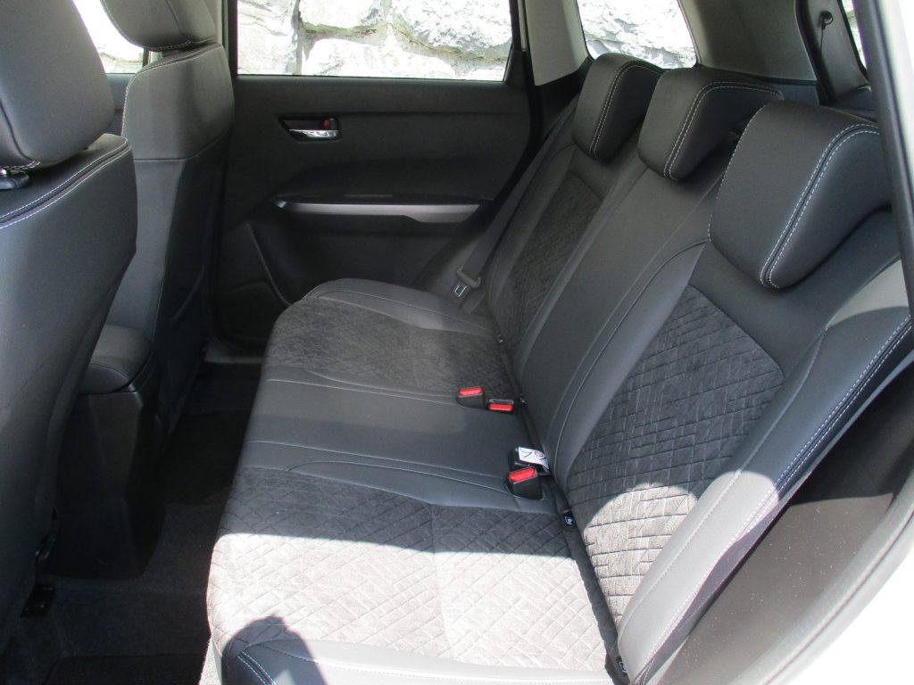 SUZUKI VITARA 1.4 T Compact Top Hybrid 4x4, Hybride Léger Essence/Électricité, Voiture nouvelle, Manuelle - 6