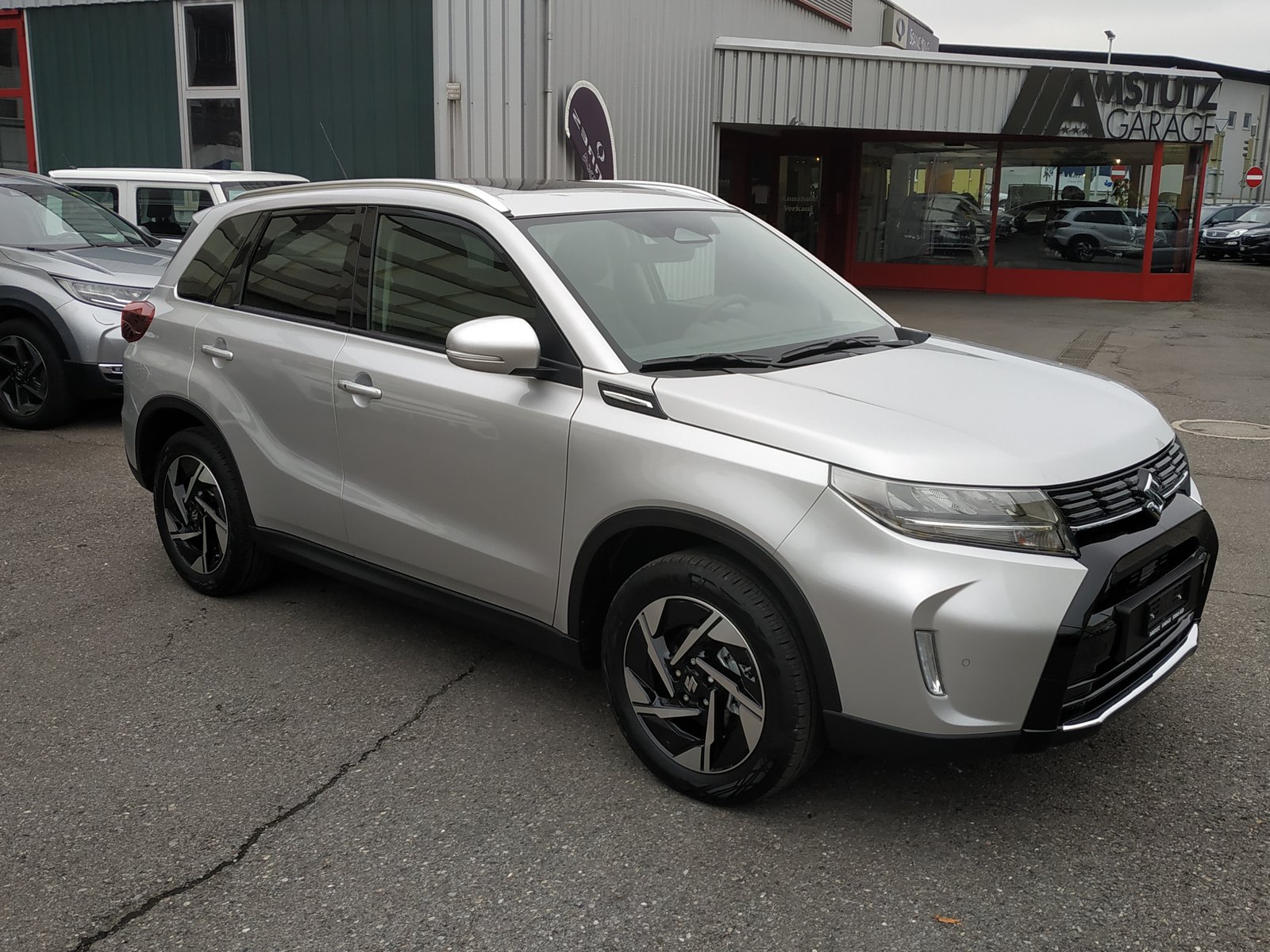 SUZUKI Vitara 1.4 Boosterjet Compact Top 4x4 Hybrid, Hybride Léger Essence/Électricité, Voiture nouvelle, Manuelle - 2