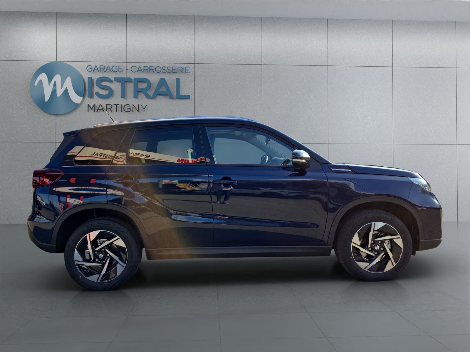 SUZUKI Vitara 1.4 T Compact Top Hybrid 4x4, Mild-Hybrid Petrol/Electric, New car, Automatic - 7