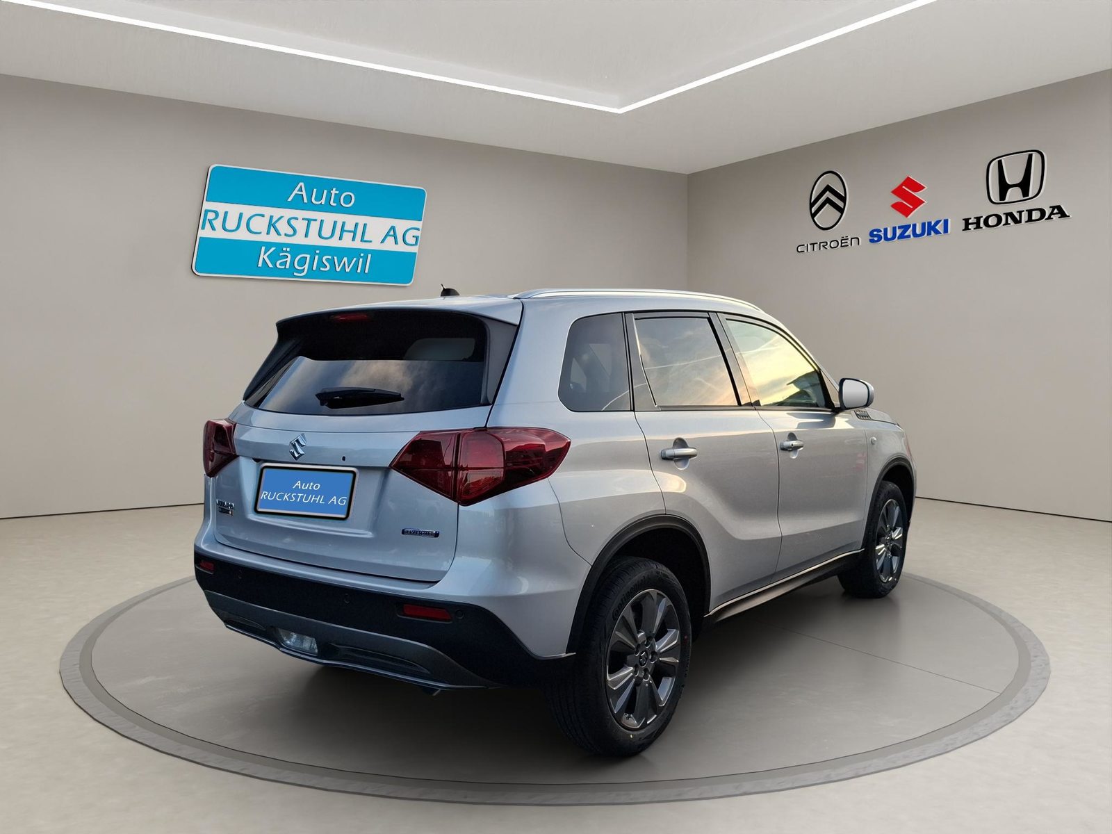 SUZUKI Vitara 1.4 T Compact+ Hybrid 4x4, Hybride Léger Essence/Électricité, Voiture nouvelle, Automatique - 3