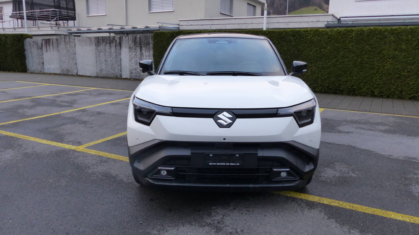 SUZUKI e Vitara Compact Top 4x4, Elettrica, Auto nuove, Automatico - 2