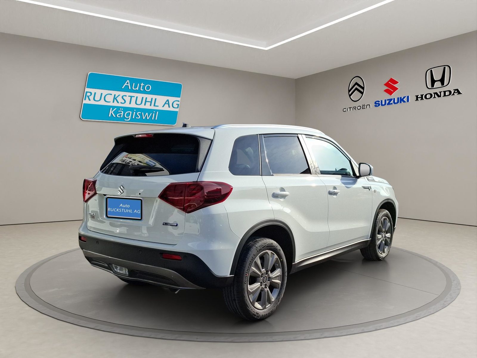 SUZUKI Vitara 1.4 T Sakura Hybrid 4x4, Hybride Leggero Benzina/Elettrica, Auto nuove, Automatico - 4