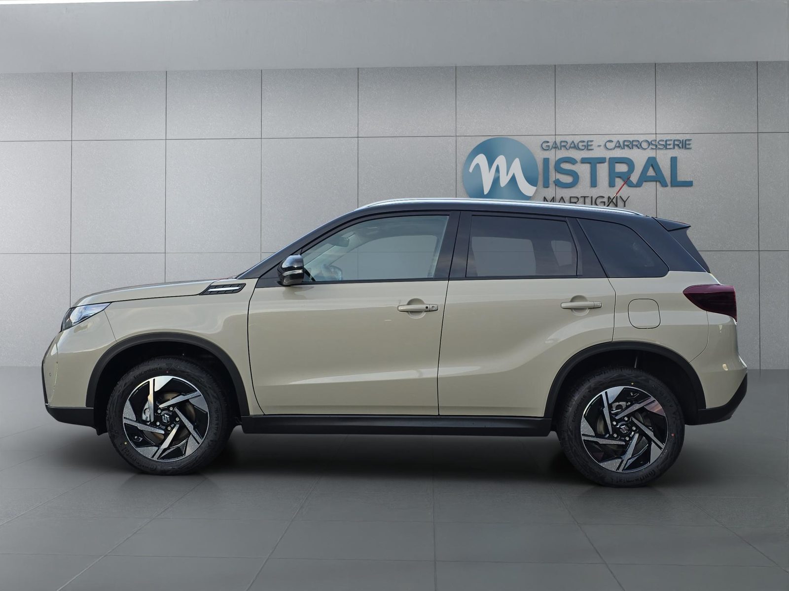 SUZUKI Vitara 1.4 T Compact Top Hybrid 4x4, Hybride Léger Essence/Électricité, Voiture nouvelle, Automatique - 2