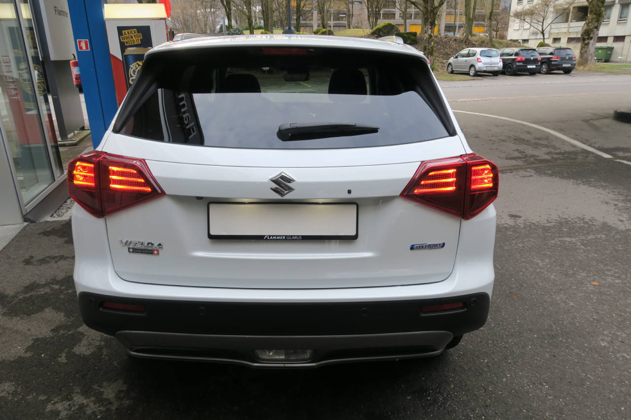 SUZUKI Vitara 1.4 T Sakura Top Hybrid 4x4, Hybride Léger Essence/Électricité, Voiture nouvelle, Automatique - 3