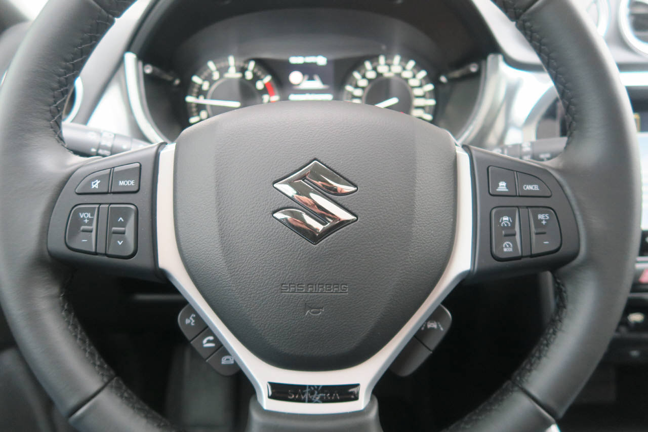 SUZUKI Vitara 1.4 T Sakura Top Hybrid 4x4, Mild-Hybrid Petrol/Electric, New car, Automatic - 6