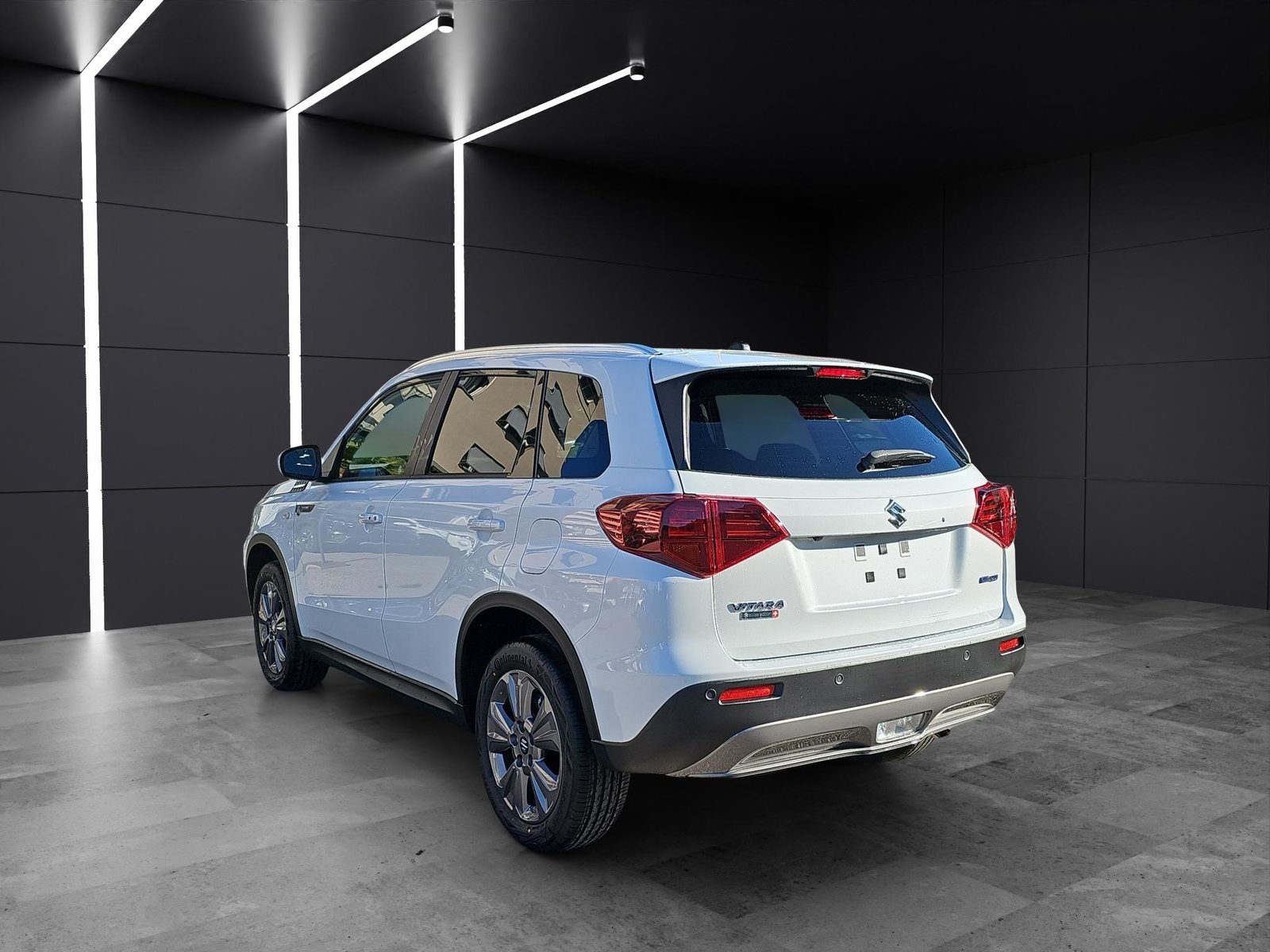 SUZUKI Vitara 1.4 T Sakura Hybrid 4x4, Hybride Léger Essence/Électricité, Voiture nouvelle, Automatique - 3