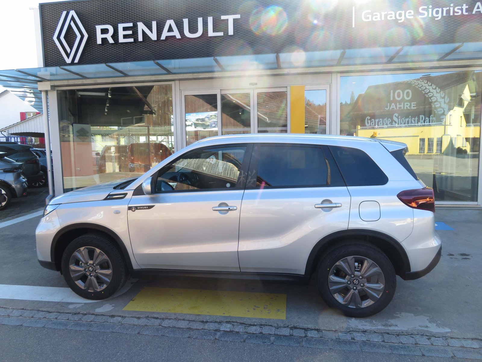 SUZUKI Vitara 1.4 T Sakura Hybrid 4x4, Mild-Hybrid Benzin/Elektro, Neuwagen, Automatik - 2