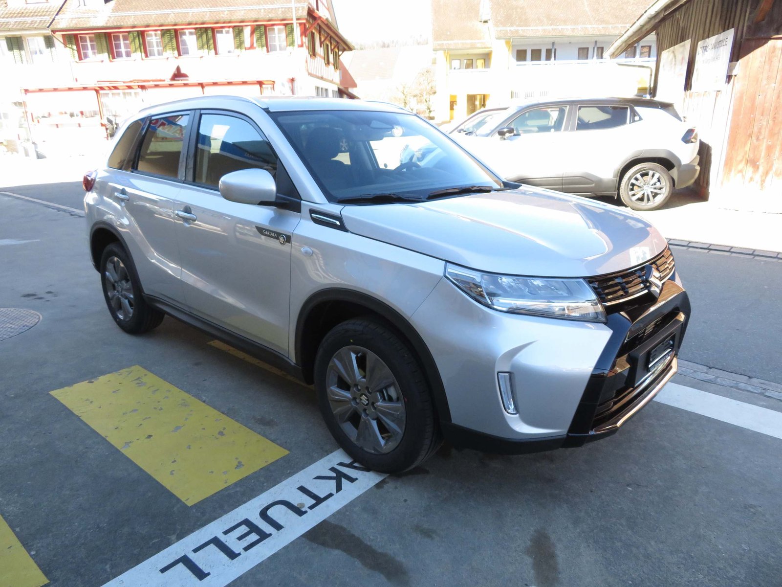 SUZUKI Vitara 1.4 T Sakura Hybrid 4x4, Mild-Hybrid Benzin/Elektro, Neuwagen, Automatik - 6