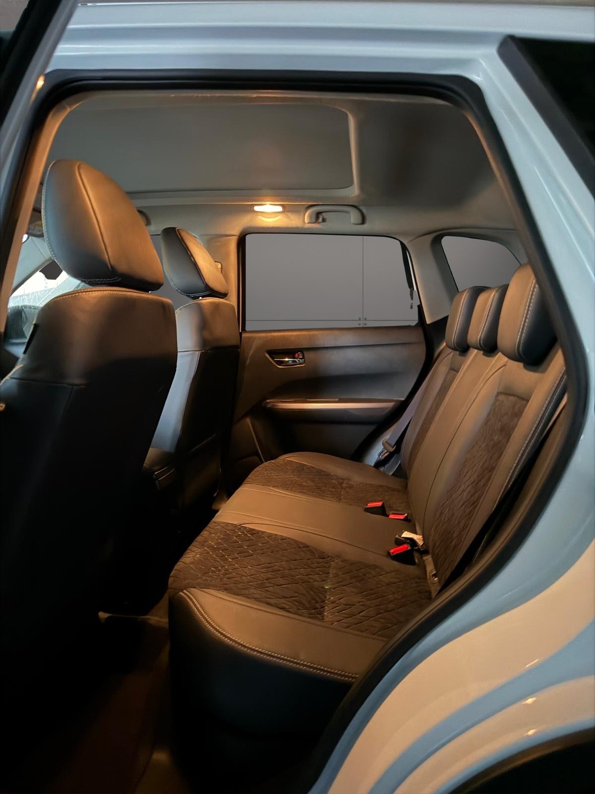 SUZUKI Vitara 1.4 T Sakura Top Hybrid 4x4, Hybride Leggero Benzina/Elettrica, Auto nuove, Automatico - 4