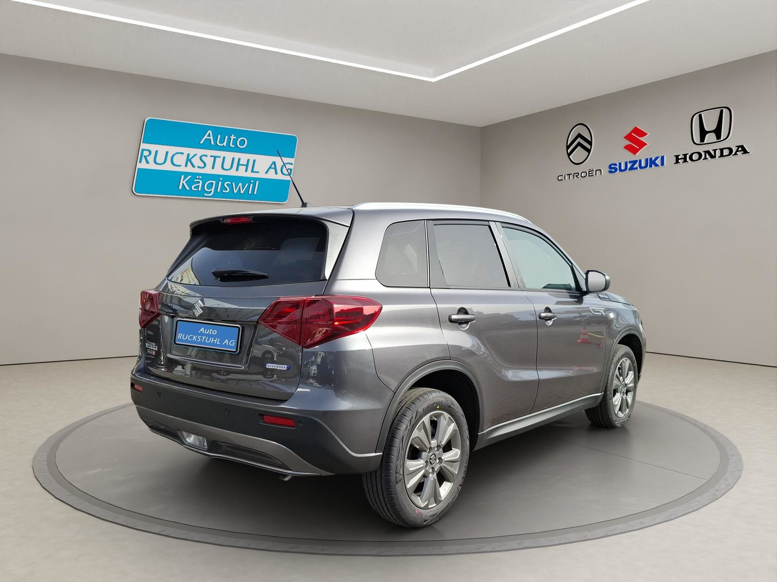 SUZUKI Vitara 1.4 T Sakura Hybrid 4x4, Hybride Léger Essence/Électricité, Voiture nouvelle, Automatique - 4