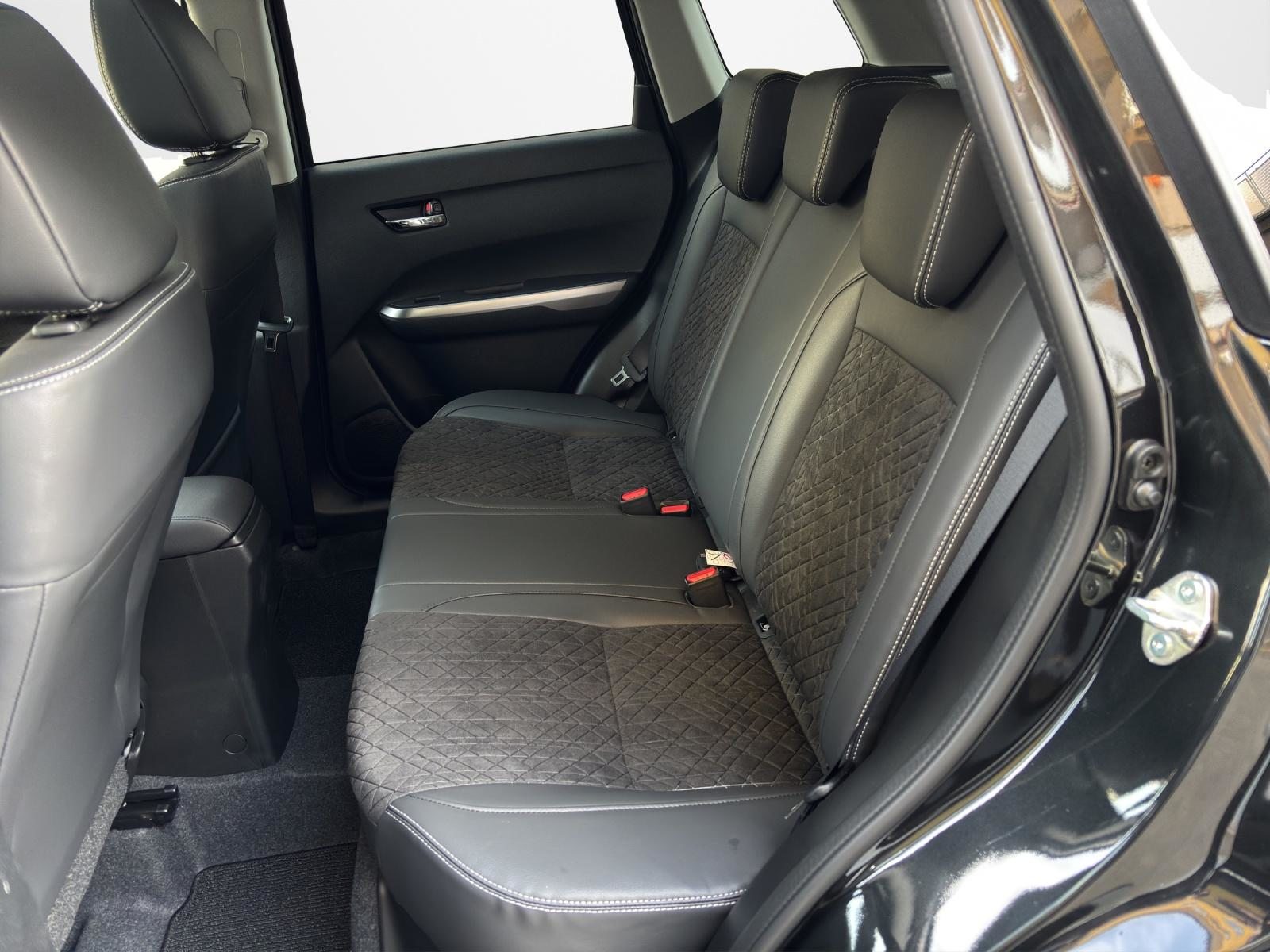 SUZUKI Vitara 1.4 T Sakura Top Hybrid 4x4, Mild-Hybrid Benzin/Elektro, Neuwagen, Automatik - 6