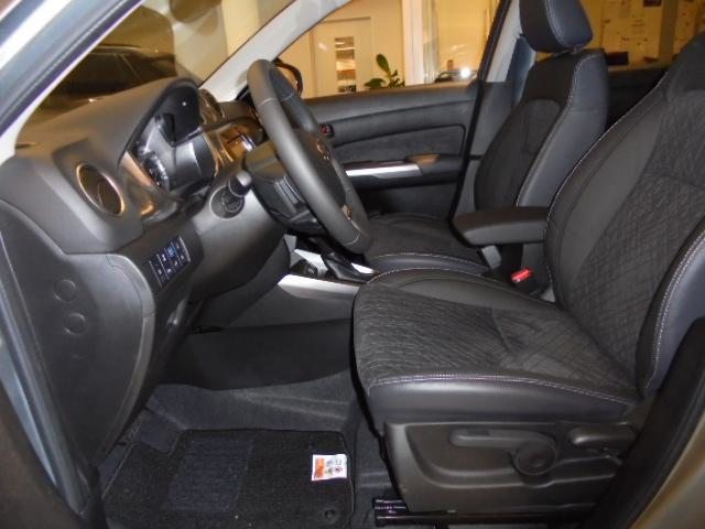SUZUKI Vitara 1.5 Top Hybrid Edition 35 4x4, Hybride Intégral Essence/Électricité, Voiture nouvelle, Automatique - 6