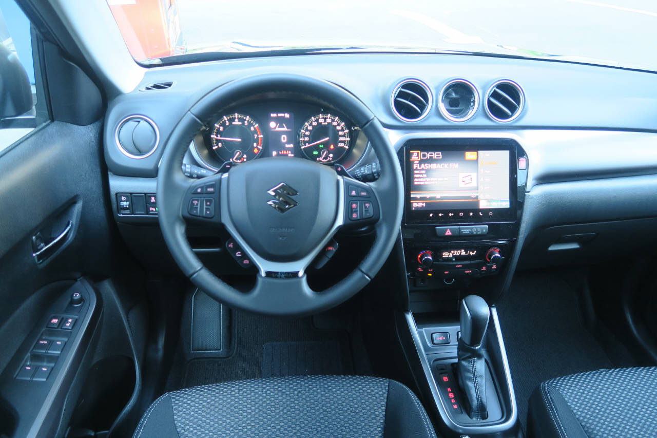 SUZUKI Vitara 1.4 T Sakura Hybrid 4x4, Mild-Hybrid Benzin/Elektro, Neuwagen, Automatik - 5
