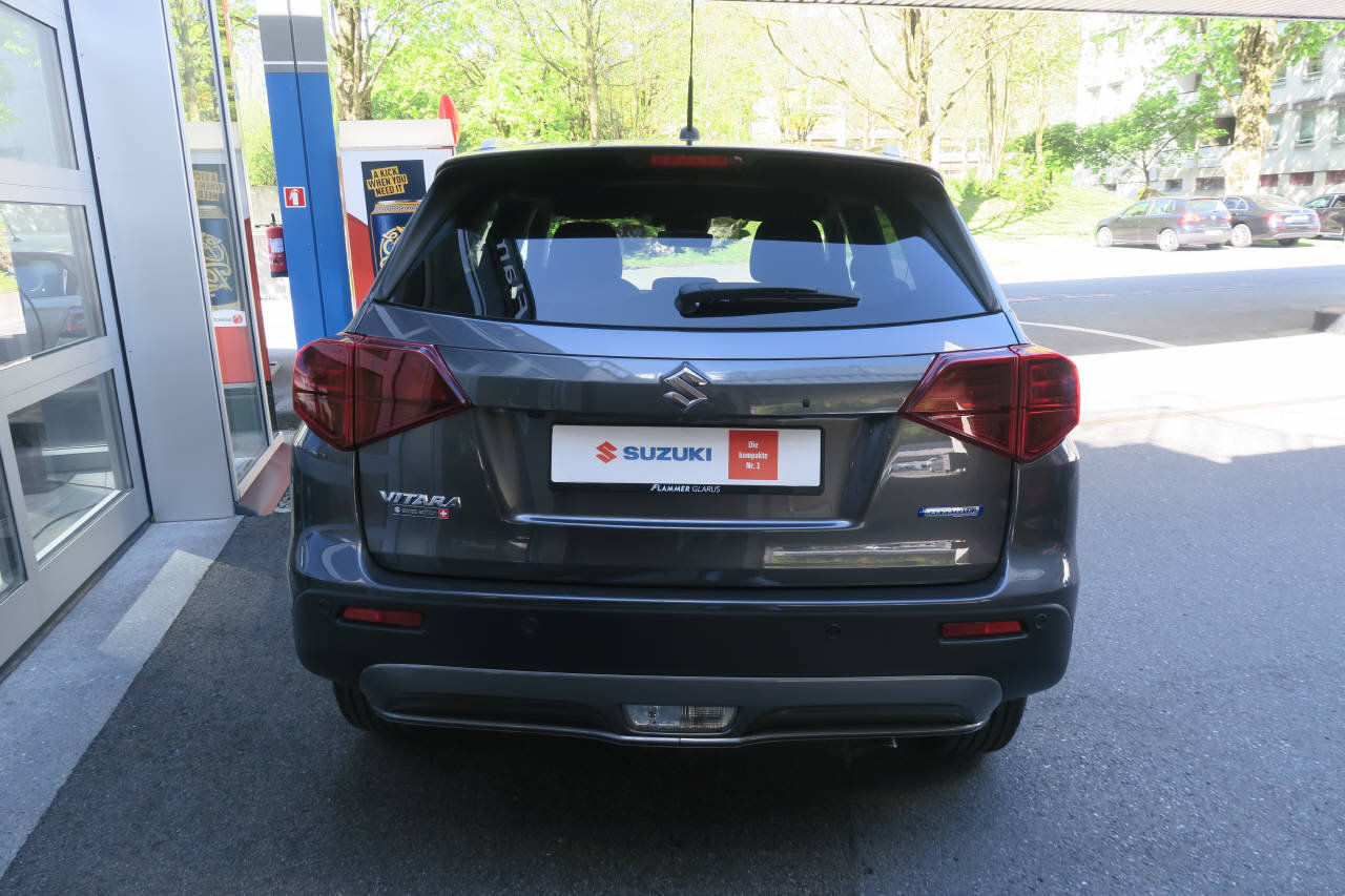 SUZUKI Vitara 1.4 T Sakura Hybrid 4x4, Hybride Leggero Benzina/Elettrica, Auto nuove, Automatico - 3