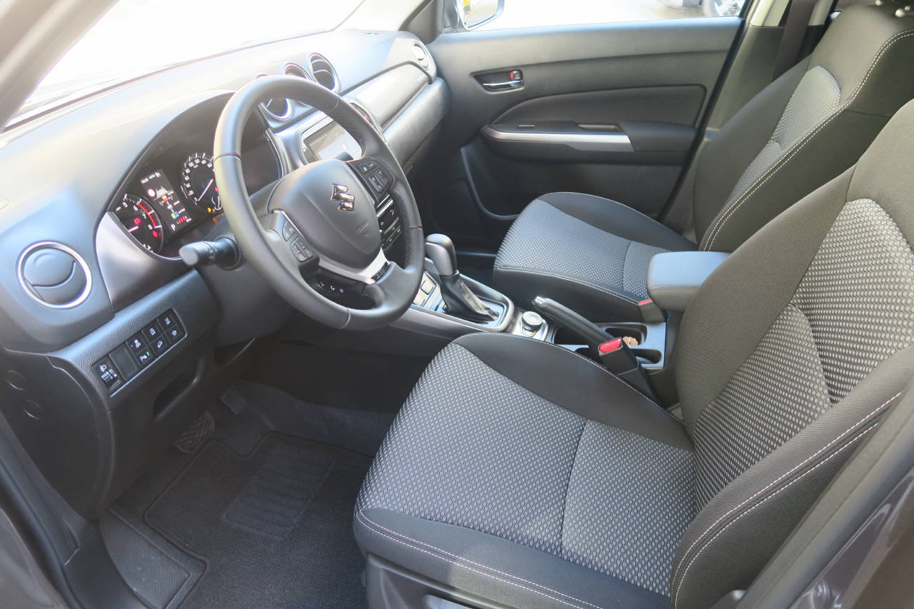 SUZUKI Vitara 1.4 T Sakura Hybrid 4x4, Hybride Leggero Benzina/Elettrica, Auto nuove, Automatico - 4