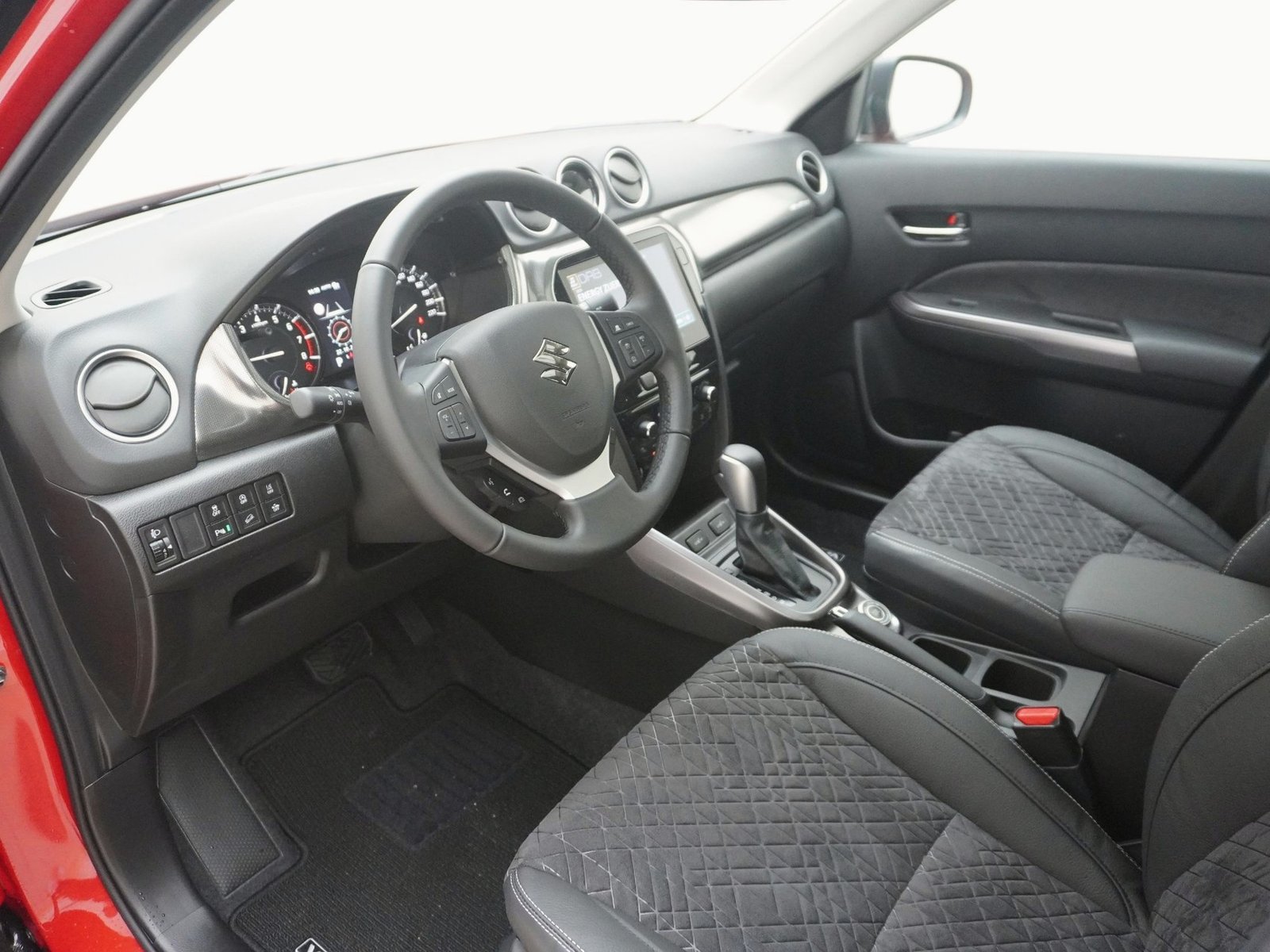SUZUKI Vitara 1.4 T Compact Top Hybrid 4x4, Hybride Léger Essence/Électricité, Voiture nouvelle, Automatique - 6