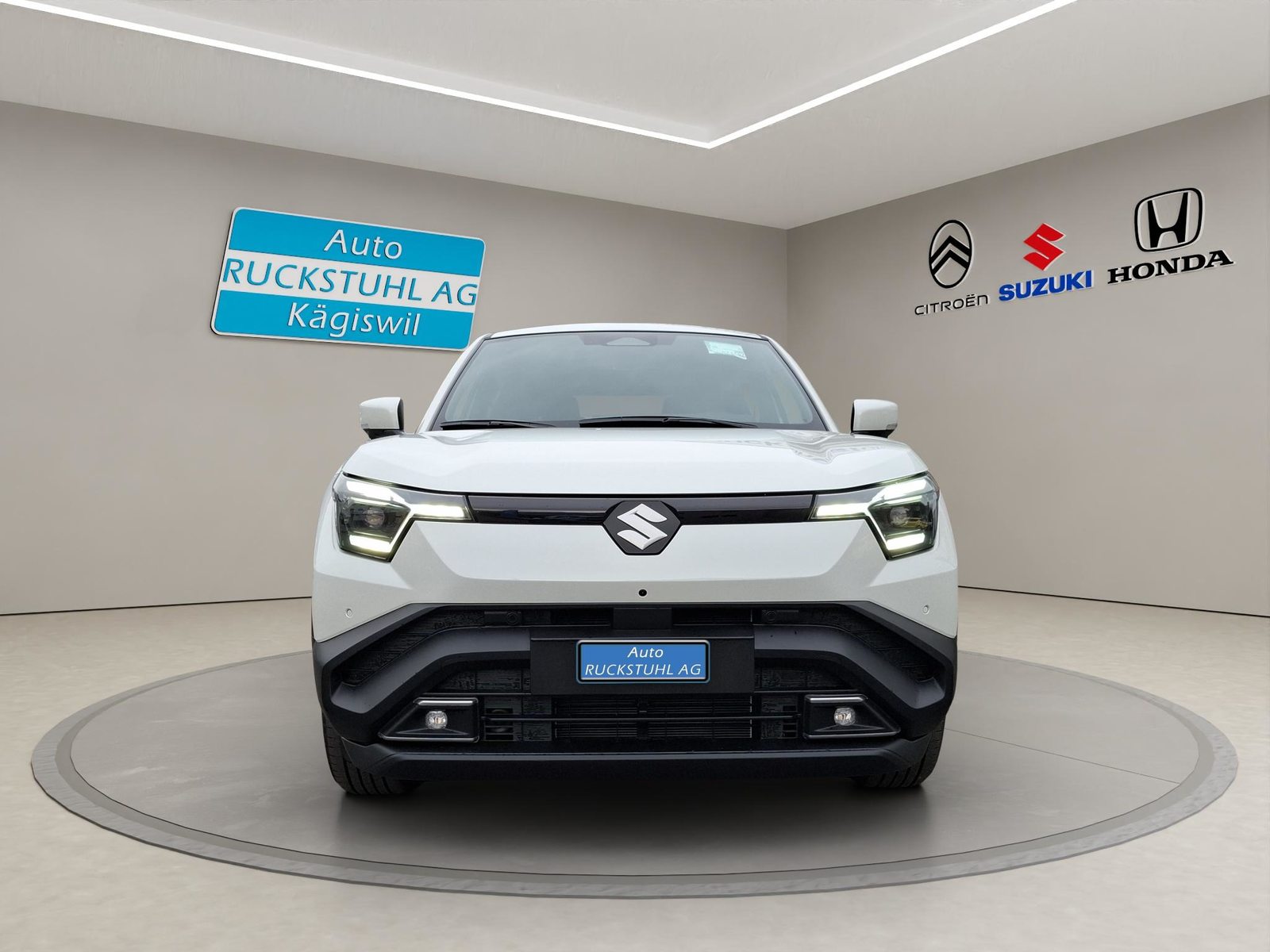 SUZUKI e Vitara Sakura Top 4x4, Electric, New car, Automatic - 3