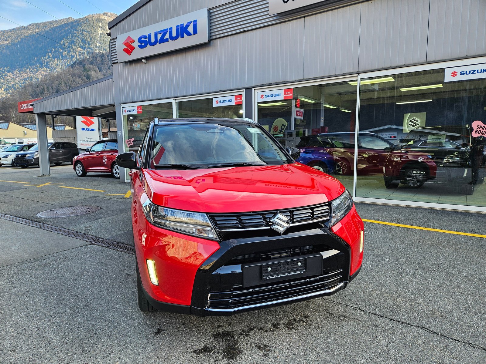 SUZUKI Vitara 1.4 Boosterjet Compact + 4x4 Hybrid, Hybride Léger Essence/Électricité, Voiture nouvelle, Manuelle - 5