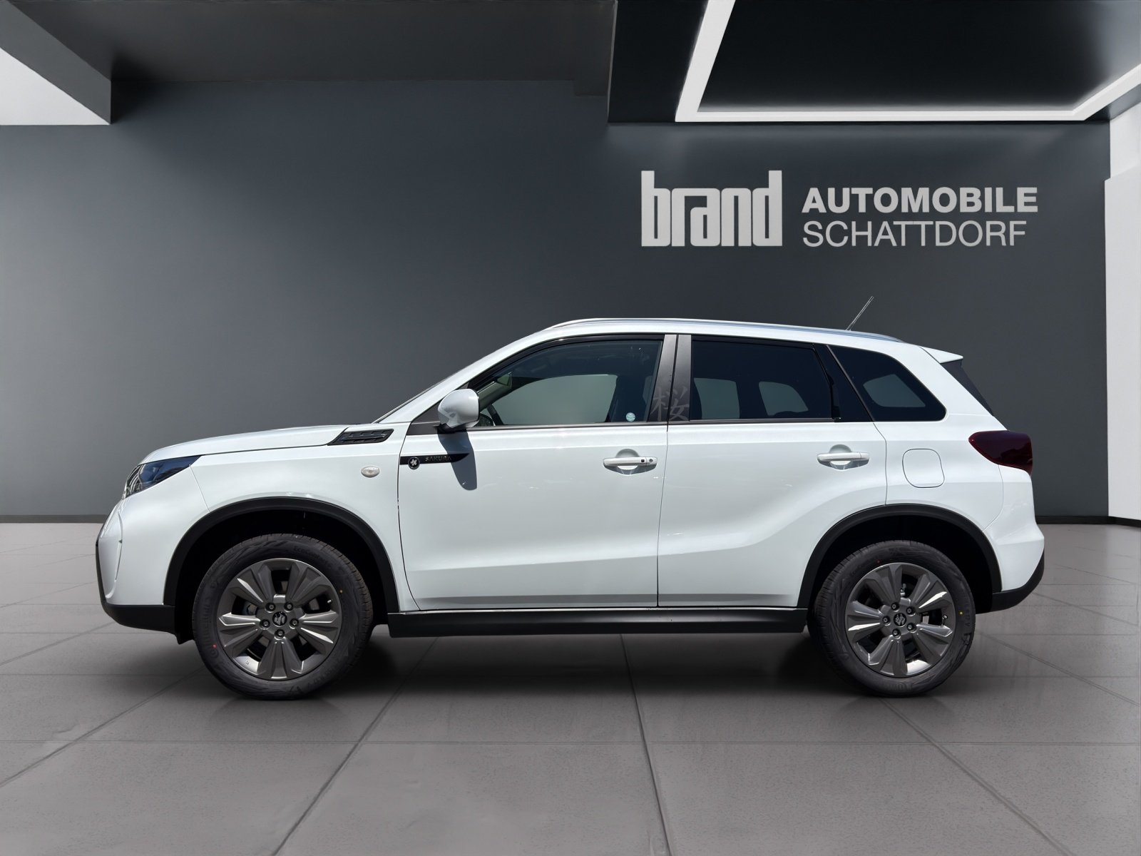 SUZUKI Vitara 1.4 T Sakura Hybrid 4x4, Mild-Hybrid Petrol/Electric, New car, Automatic - 2