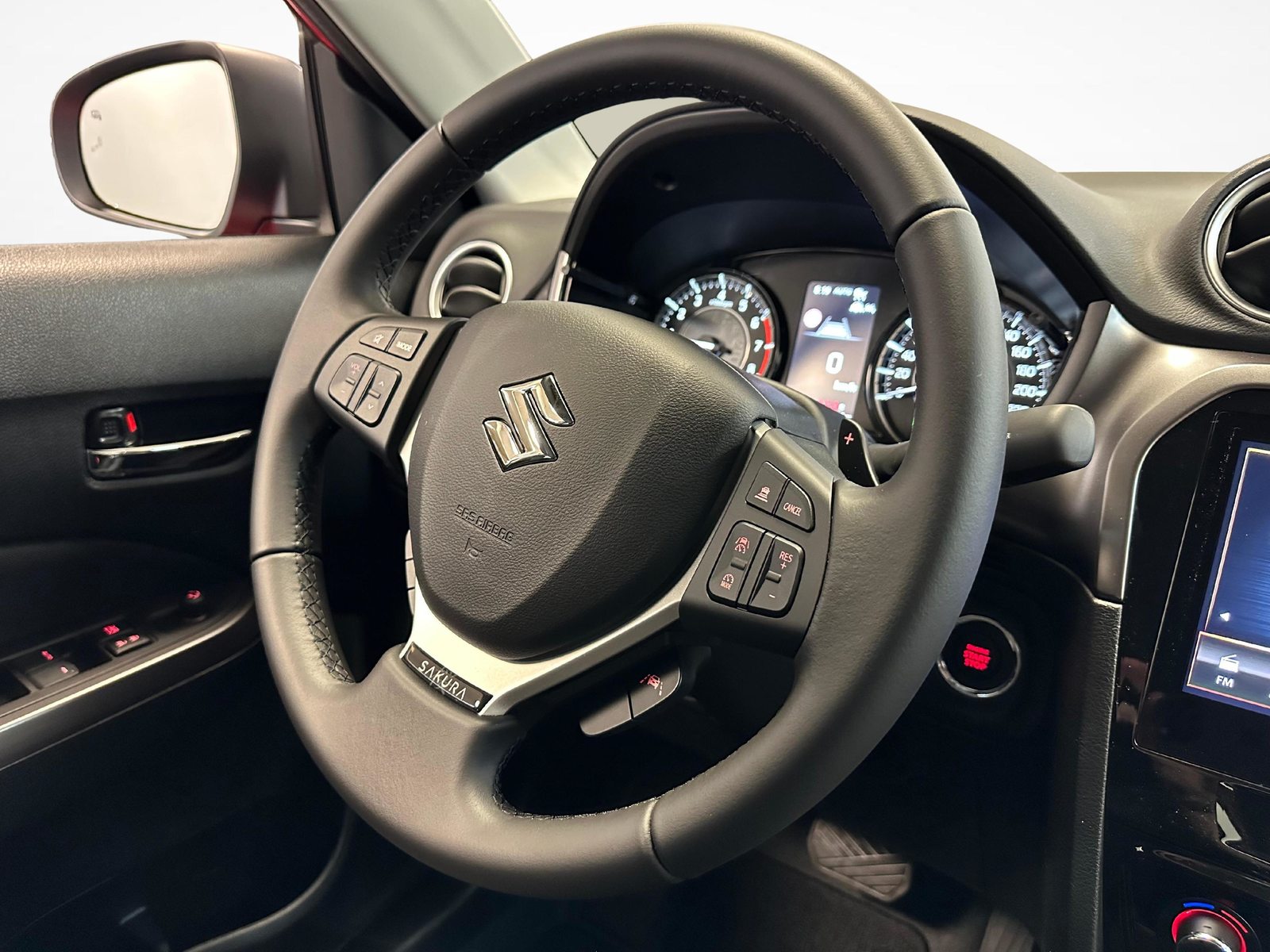 SUZUKI Vitara 1.4 T Sakura Hybrid 4x4, Mild-Hybrid Benzin/Elektro, Neuwagen, Automatik - 7