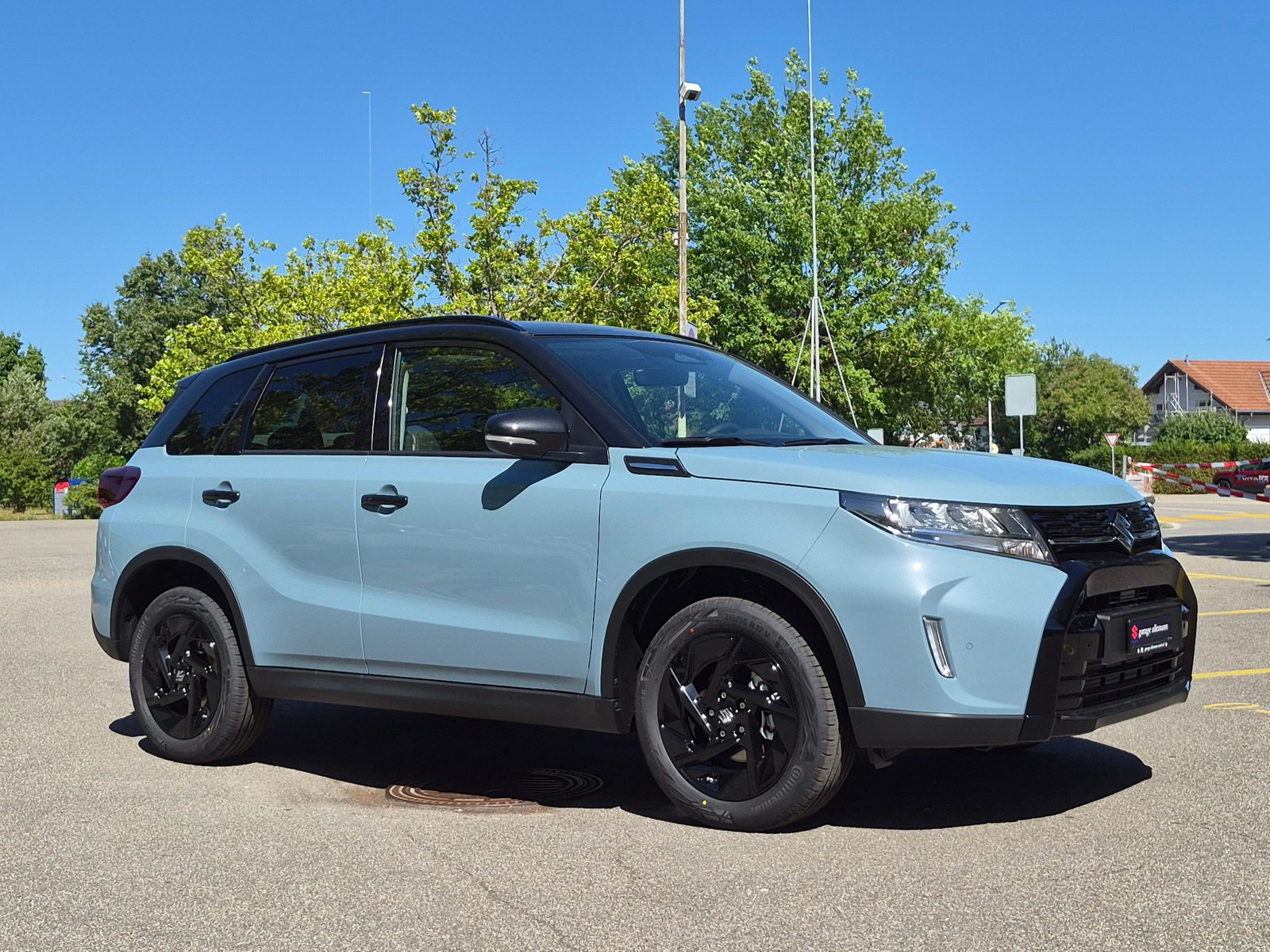 SUZUKI Vitara 1.4 T Black Edition Top Hybrid 4x4, Mild-Hybrid Benzin/Elektro, Neuwagen, Automatik - 2