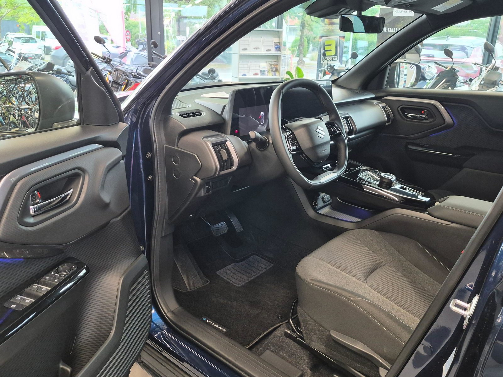 SUZUKI e Vitara Unico, Elettrica, Auto nuove, Automatico - 3