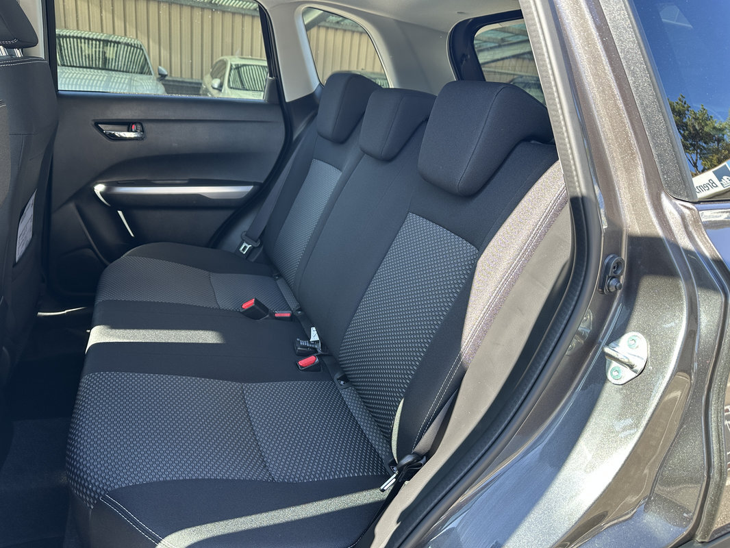SUZUKI Vitara 1.4 T Piz Sulai Hybrid 4x4, Mild-Hybrid Benzin/Elektro, Neuwagen, Automatik - 4
