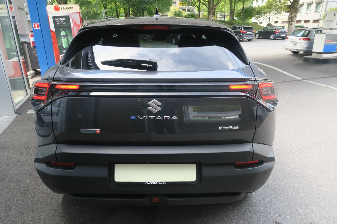 SUZUKI e Vitara Piz Sulai Top 4x4, Electric, New car, Automatic - 3