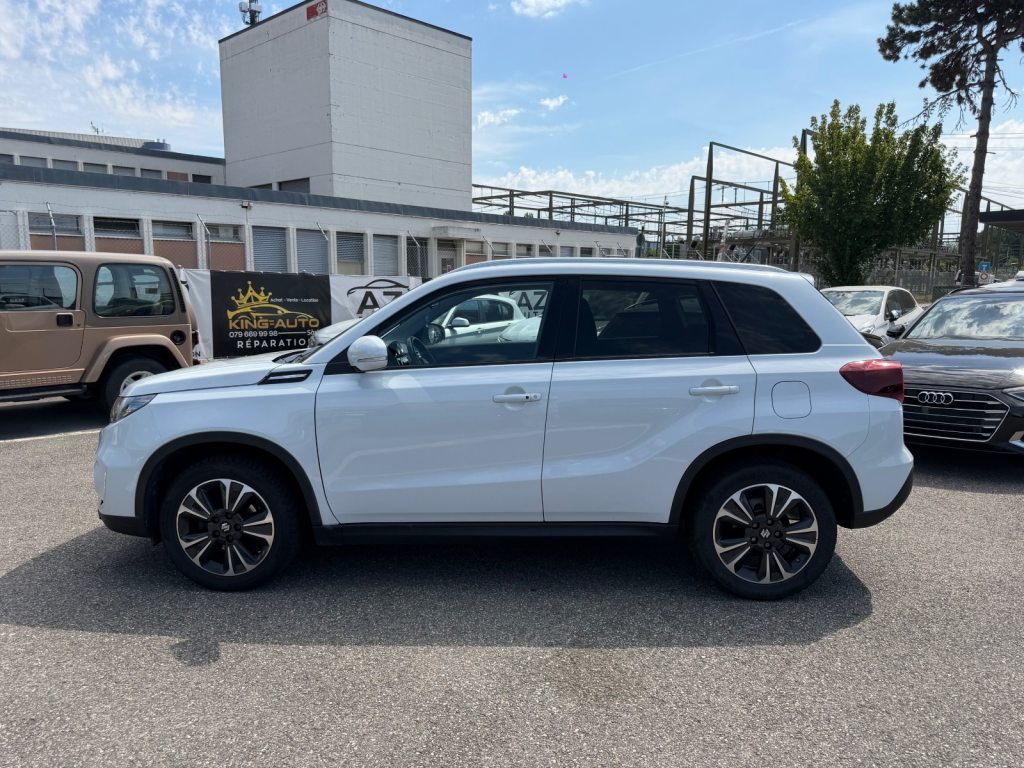 SUZUKI VITARA 1.5 Compact+ Hybrid 4x4, Full-Hybrid Petrol/Electric, Second hand / Used, Automatic - 3