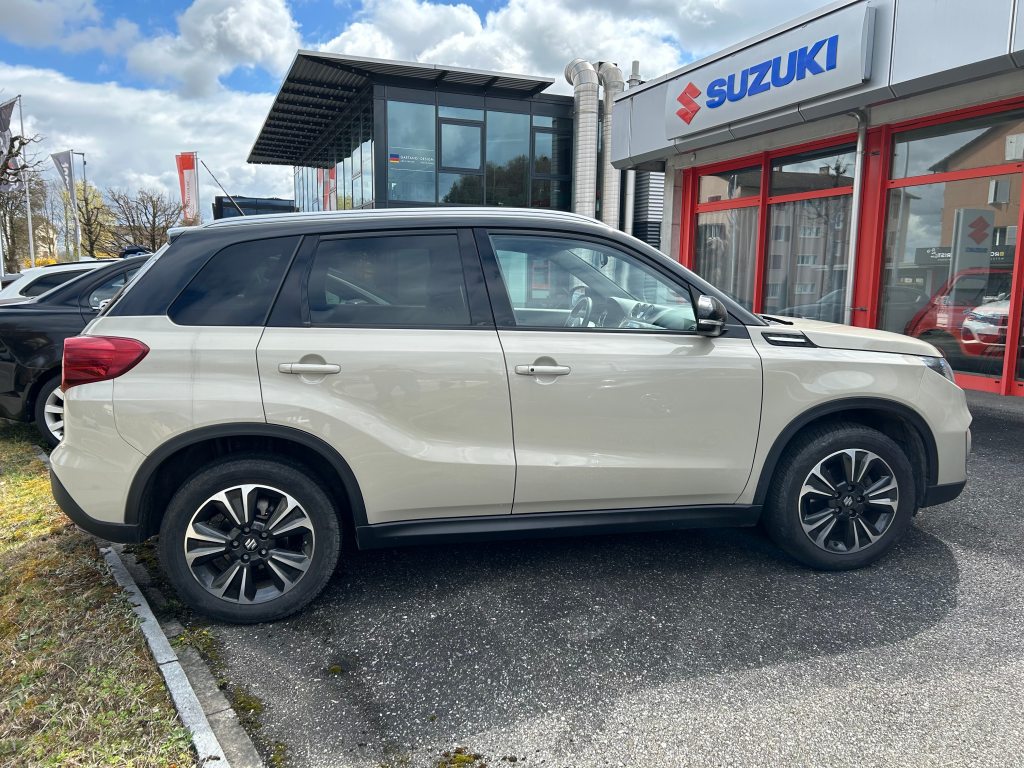 SUZUKI VITARA 1.4 T Compact Top 4x4, Benzin, Occasion / Gebraucht, Handschaltung - 4