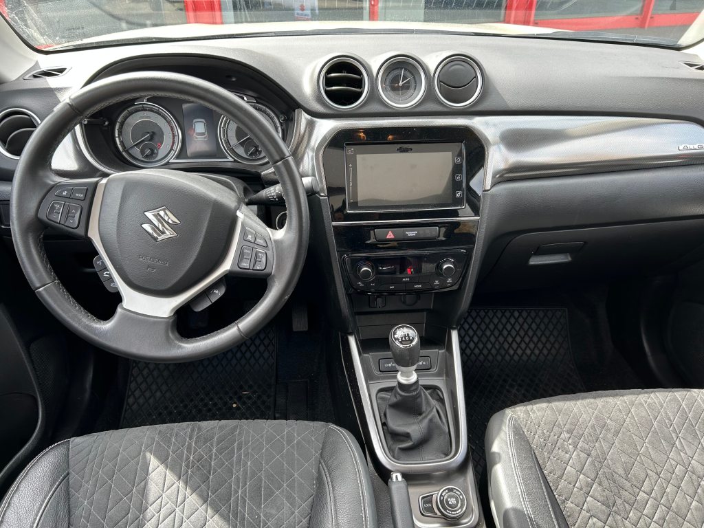 SUZUKI VITARA 1.4 T Compact Top 4x4, Benzin, Occasion / Gebraucht, Handschaltung - 6