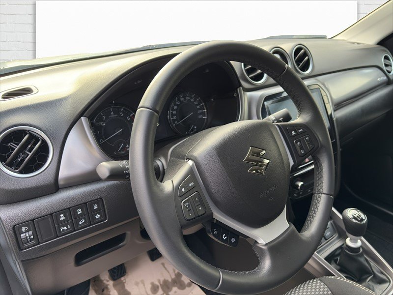 SUZUKI Vitara 1.4 T Compact+ Hybrid 4x4, Essence, Occasion / Utilisé, Manuelle - 6