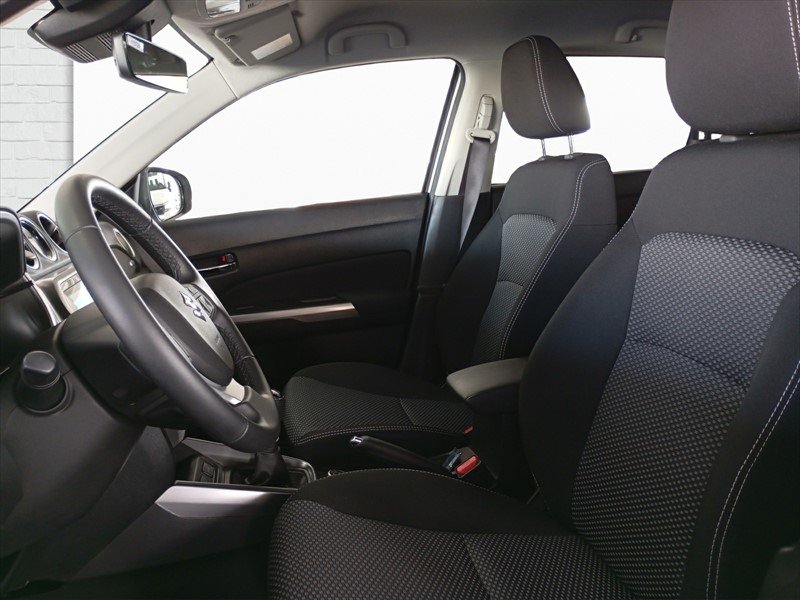 SUZUKI Vitara 1.4 T Compact+ Hybrid 4x4, Benzin, Occasion / Gebraucht, Handschaltung - 5