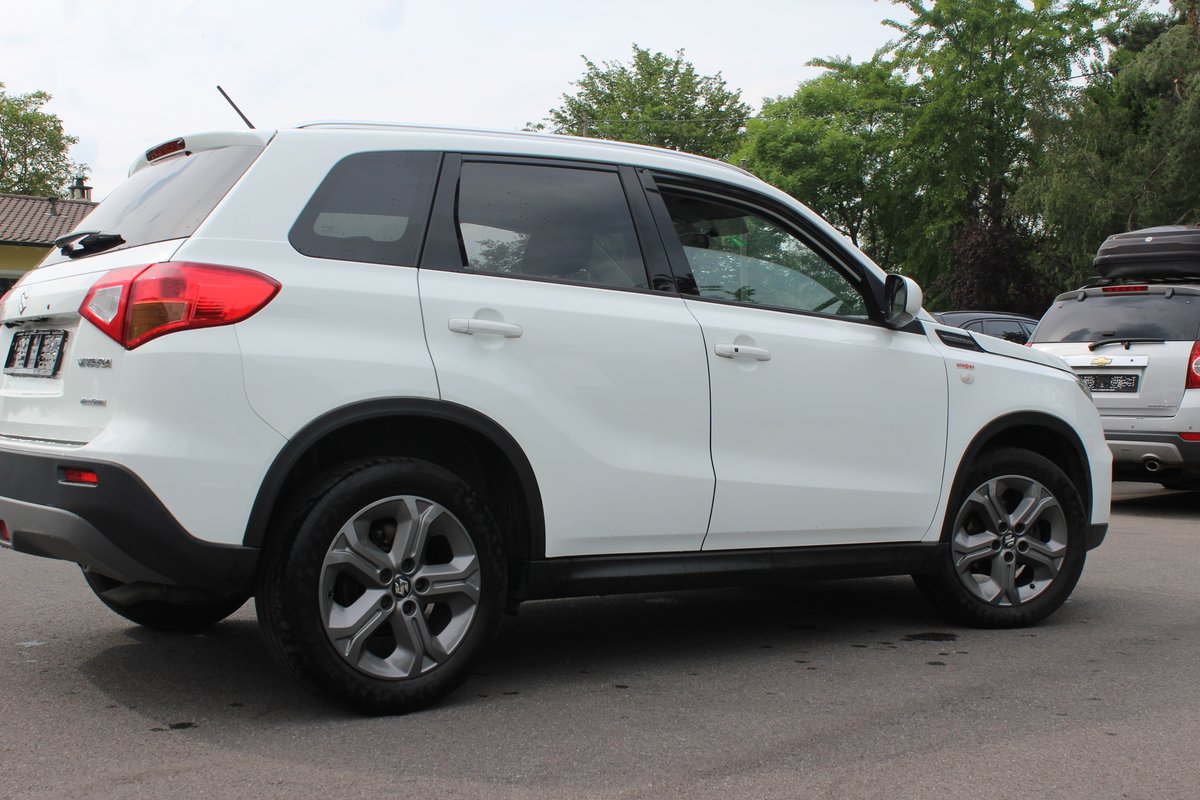 SUZUKI Vitara 1.6 TD Compact Top TCSS, Diesel, Occasion / Utilisé, Automatique - 6