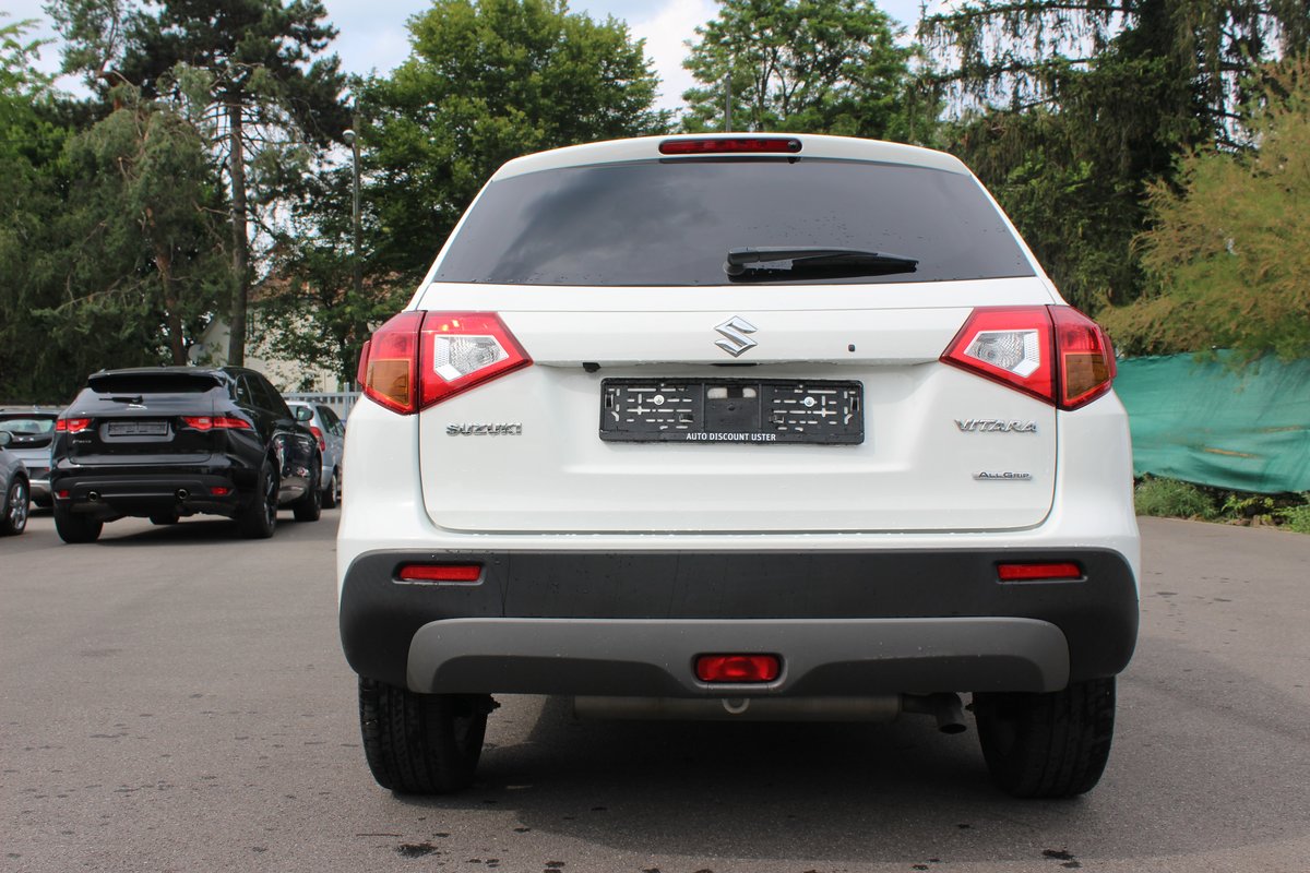 SUZUKI Vitara 1.6 TD Compact Top TCSS, Diesel, Occasion / Utilisé, Automatique - 7
