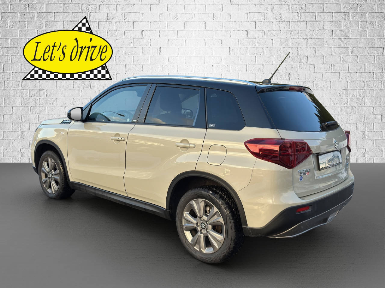 SUZUKI Vitara 1.4 T Generation Hybrid 4x4, Hybride Léger Essence/Électricité, Occasion / Utilisé, Automatique - 4