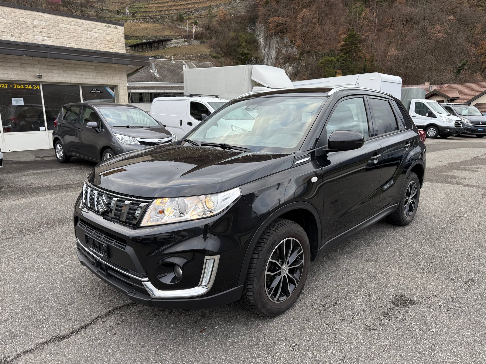 SUZUKI Vitara 1.0 Unico, Essence, Occasion / Utilisé, Manuelle - 3