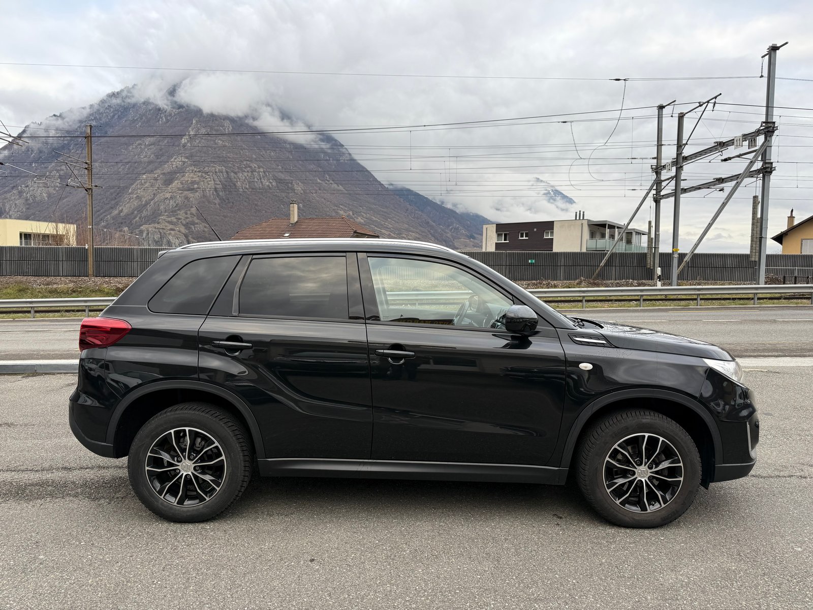 SUZUKI Vitara 1.0 Unico, Essence, Occasion / Utilisé, Manuelle - 6