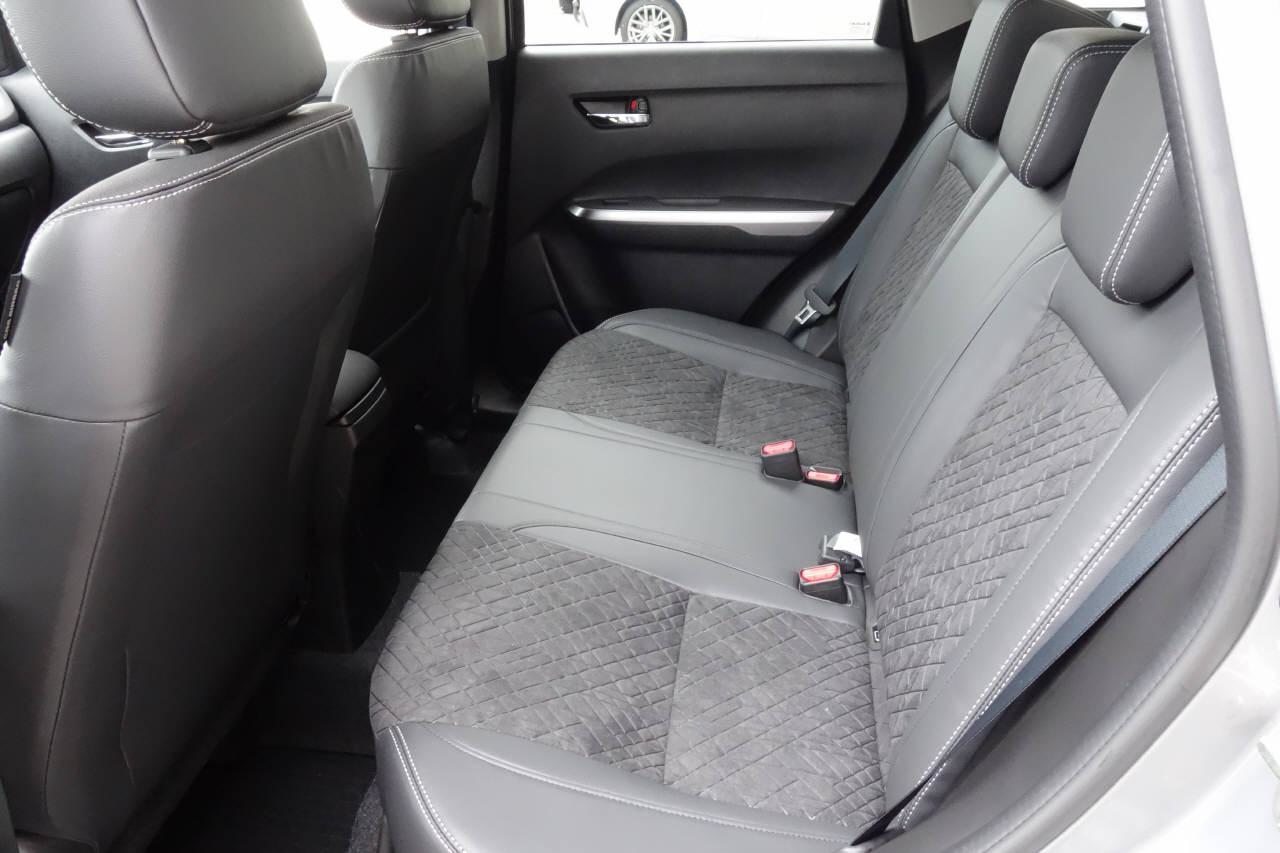 SUZUKI Vitara 1.4 T Compact Top Hybrid 4x4, Mild-Hybrid Benzin/Elektro, Occasion / Gebraucht, Handschaltung - 6
