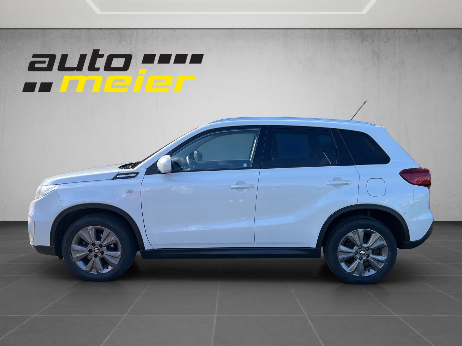 SUZUKI Vitara 1.4 T Compact+ 4x4, Benzin, Occasion / Gebraucht, Automatik - 2
