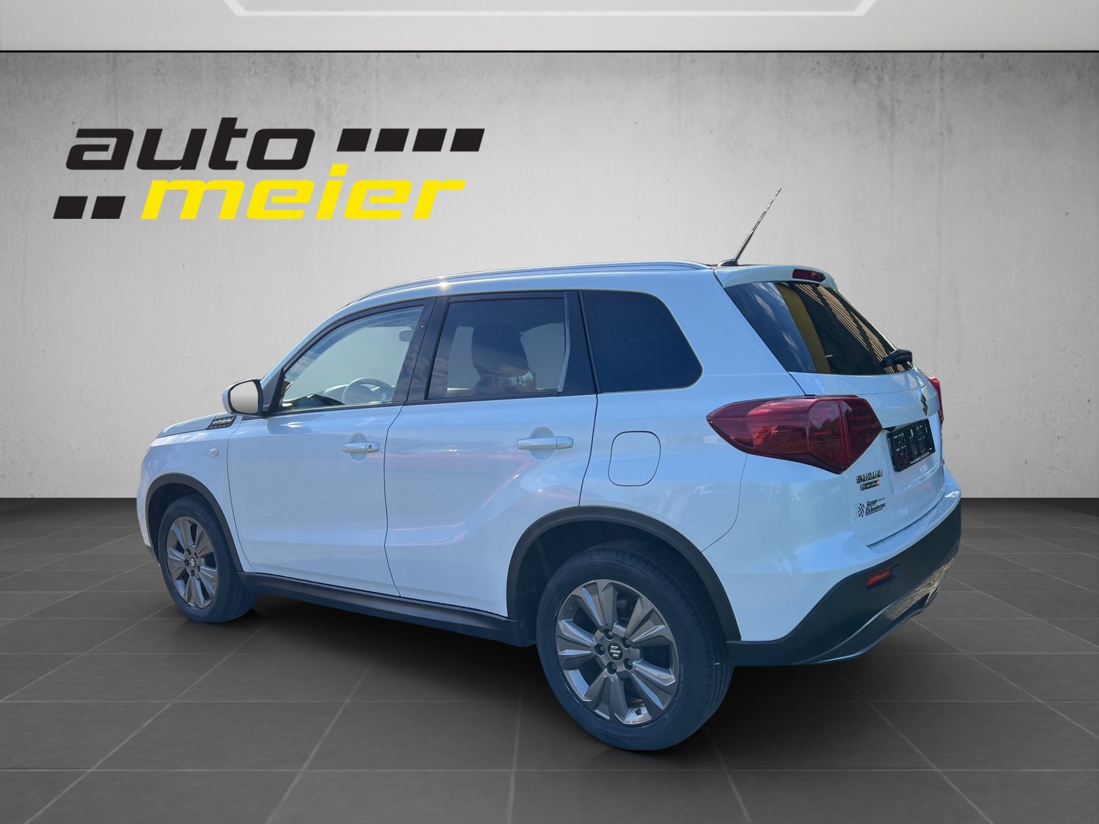 SUZUKI Vitara 1.4 T Compact+ 4x4, Benzin, Occasion / Gebraucht, Automatik - 3