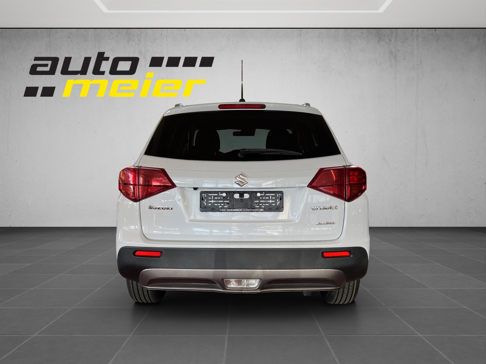 SUZUKI Vitara 1.4 T Compact+ 4x4, Benzin, Occasion / Gebraucht, Automatik - 4