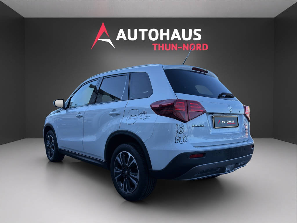 SUZUKI Vitara 1.4 T Compact Top Hybrid 4x4, Mild-Hybrid Petrol/Electric, Second hand / Used, Automatic - 3