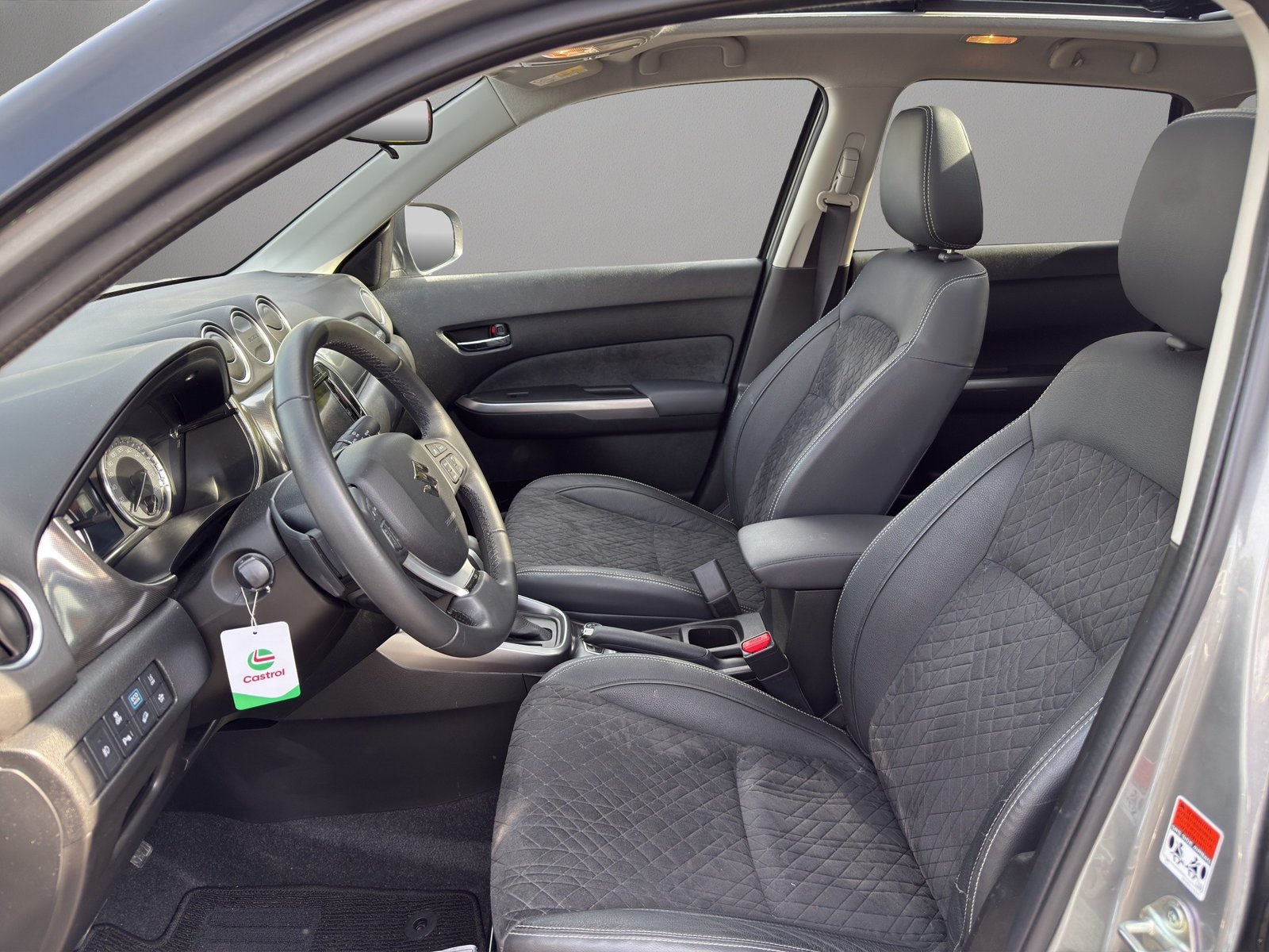 SUZUKI Vitara 1.5 Hybrid Edition 35 Top 4x4 AGS, Hybride Intégral Essence/Électricité, Occasion / Utilisé, Automatique - 5