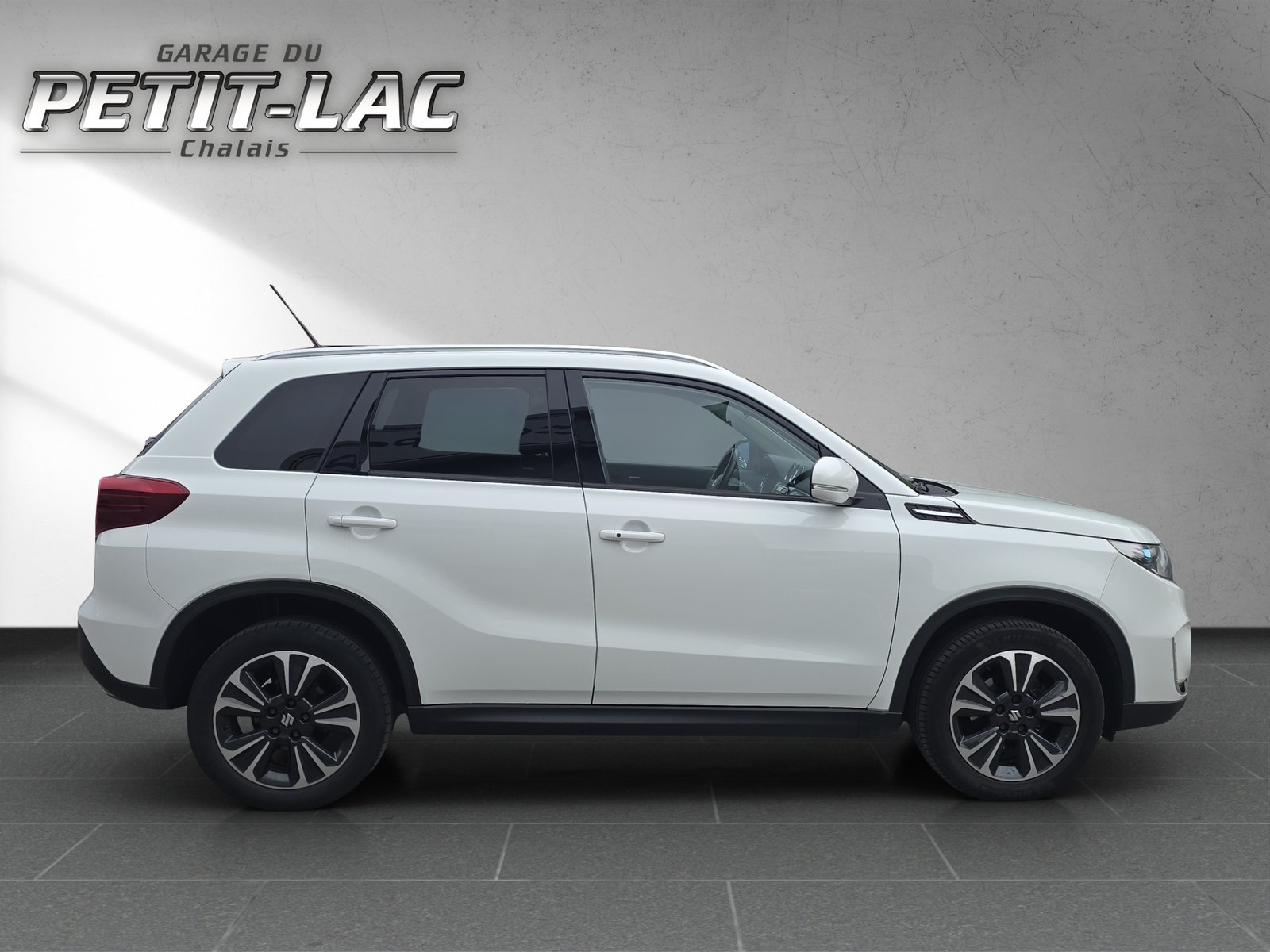 SUZUKI Vitara 1.4 Boosterjet Compact Top, Benzin, Occasion / Gebraucht, Handschaltung - 3