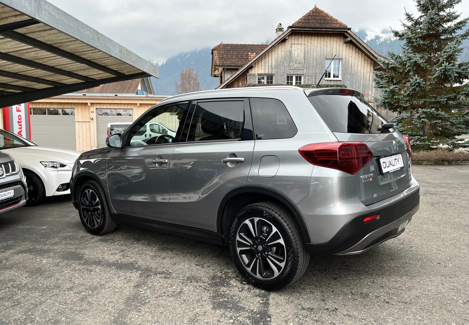 SUZUKI Vitara 1.4 Boosterjet Compact Top Automatic, Benzin, Occasion / Gebraucht, Automatik - 5