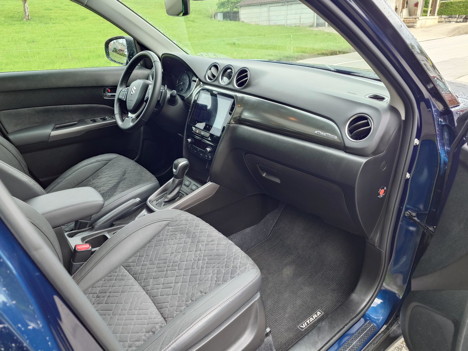 SUZUKI Vitara 1.5 Piz Sulai Top Hybrid 4x4, Voll-Hybrid Benzin/Elektro, Occasion / Gebraucht, Automatik - 6