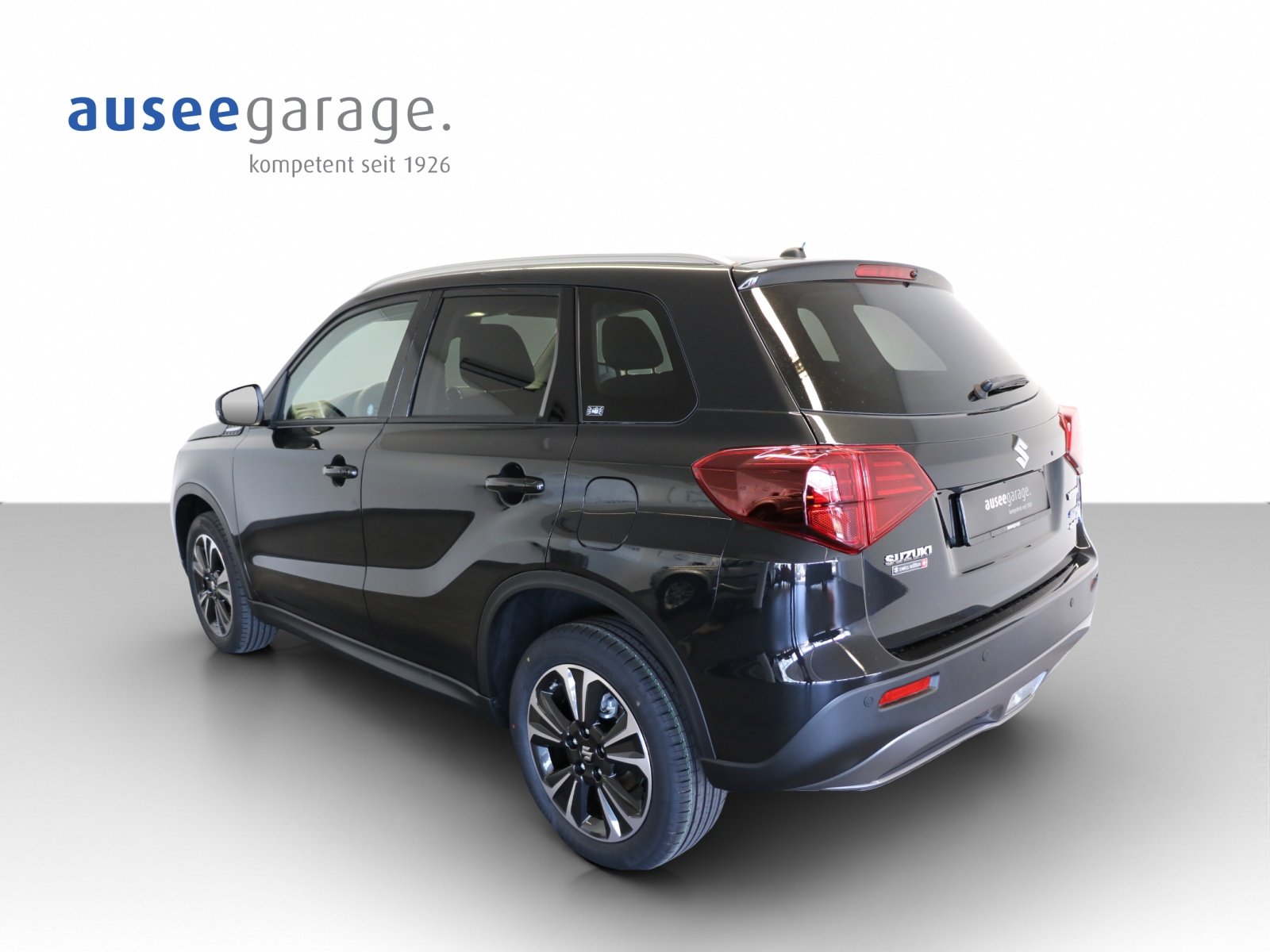 SUZUKI Vitara 1.5B Compact Top Hybrid 4x4, Full-Hybrid Petrol/Electric, Second hand / Used, Automatic - 3